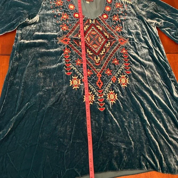 Johnny Was Teal Embroidered Tunic - Picture 4 of 6